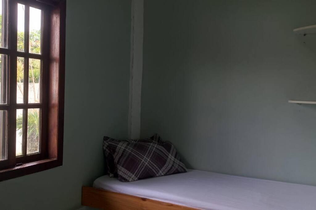 Casa Espacosa Bem Localizada Em Marica! * Marica