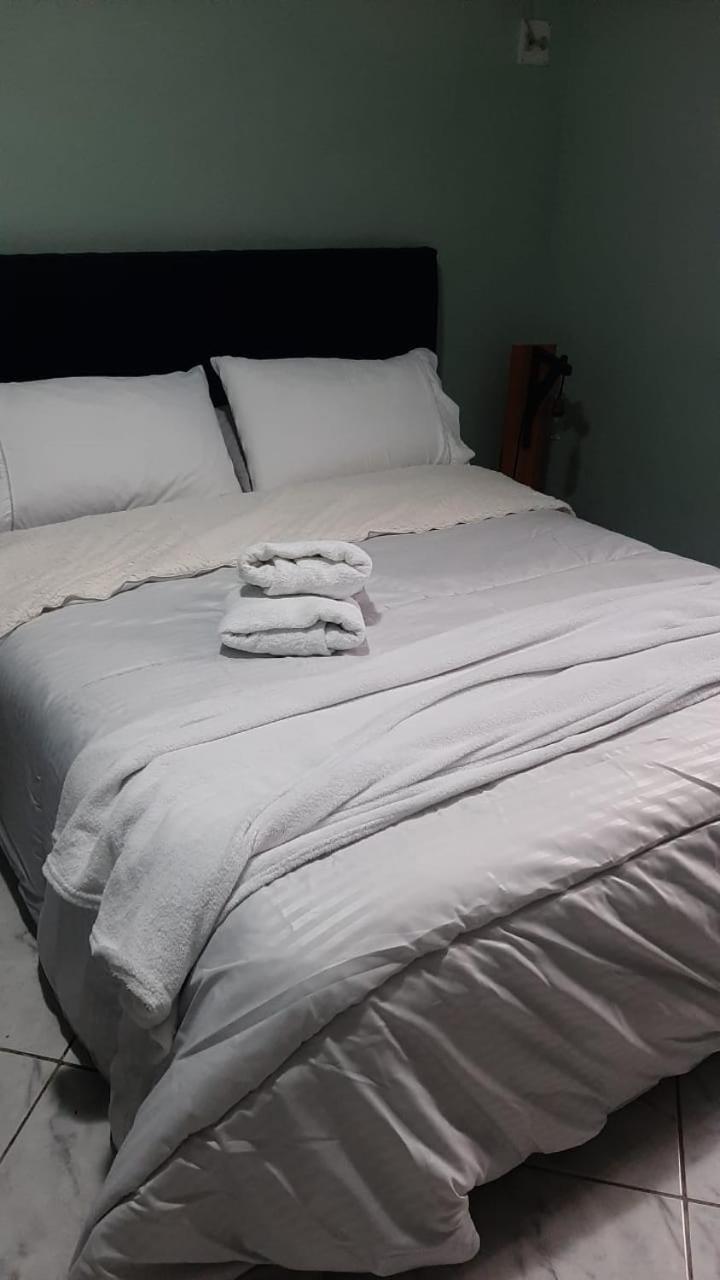 Casa Espacosa Bem Localizada Em Marica! Holiday home